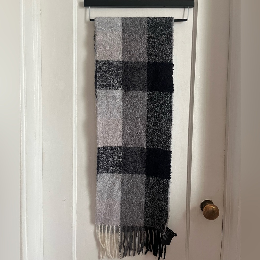 Club Monaco Checkered Wool Scarf in Black and Gray